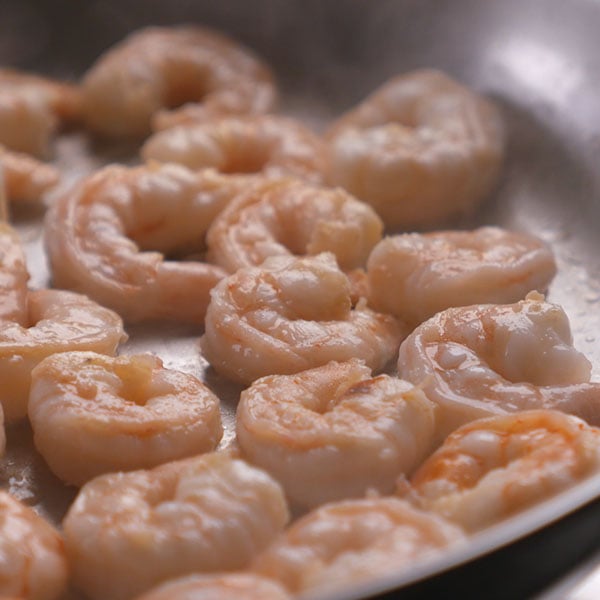 food photography closeup of shrimp cooking